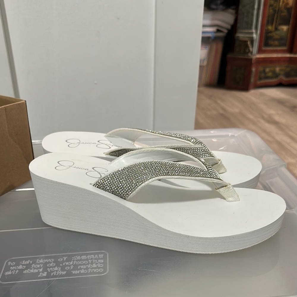 Jessica Simpson Bright White Shoes - Picture 4 of 5